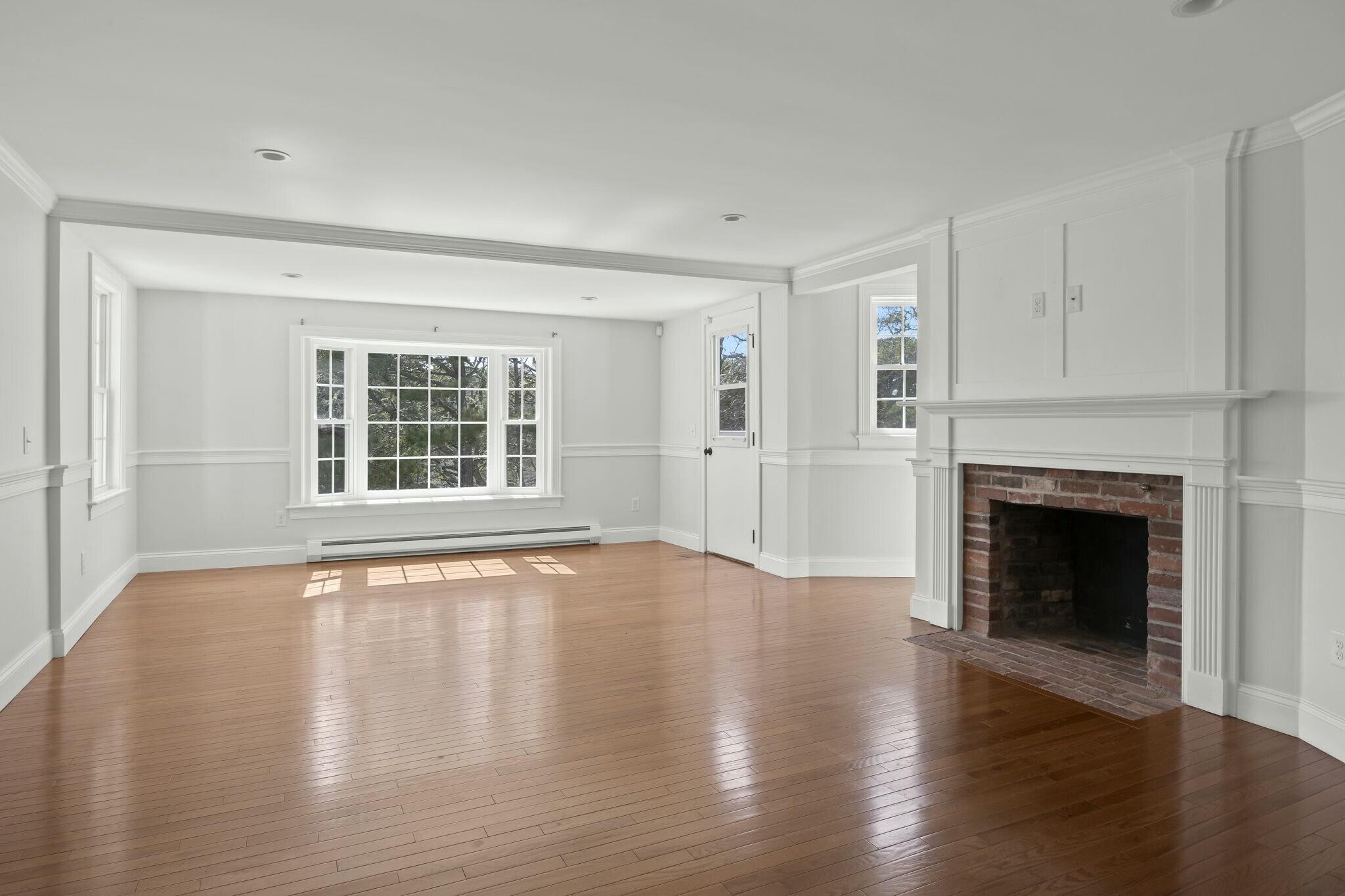 Chatham, Massachusetts 02633, United States, 1 Bedroom Bedrooms, ,1 BathroomBathrooms,Residential,Active,81026