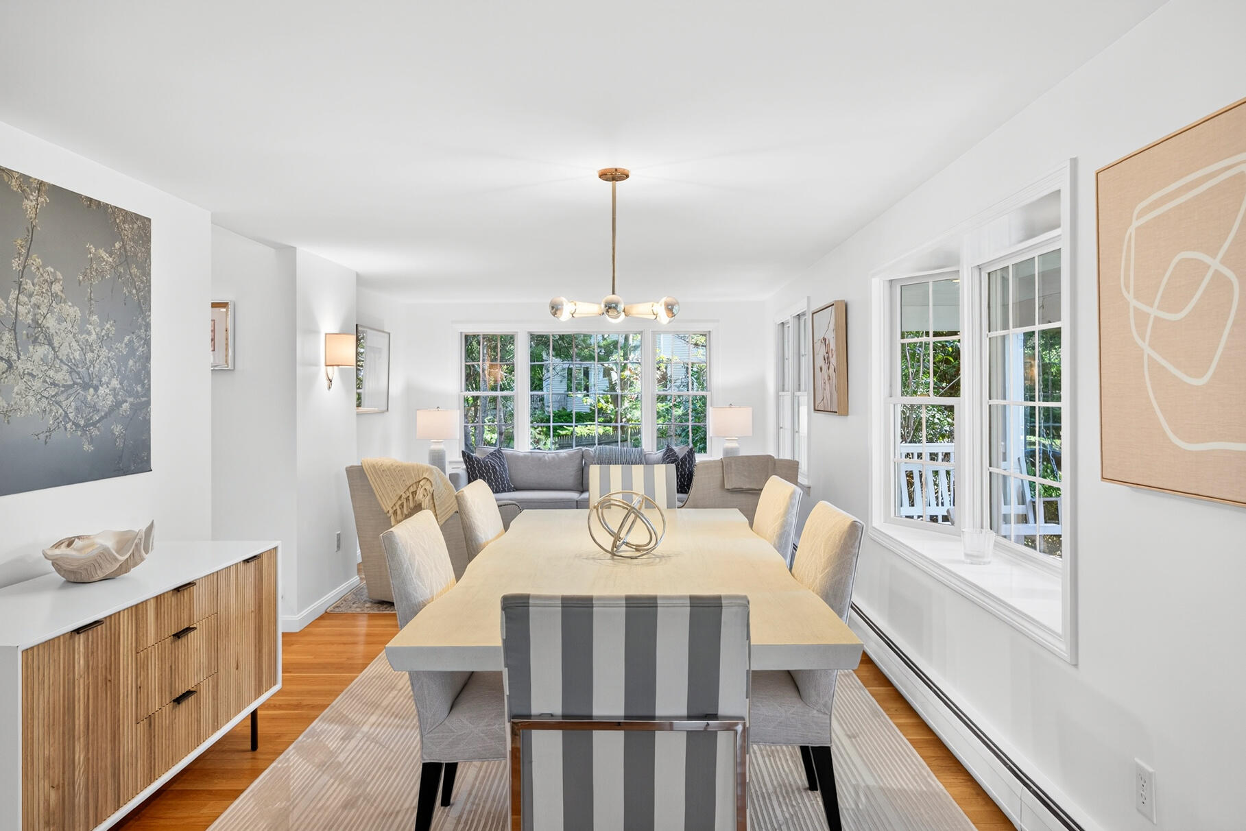 Chatham, Massachusetts 02633, United States, 4 Bedrooms Bedrooms, ,5 BathroomsBathrooms,Residential,Active,209049