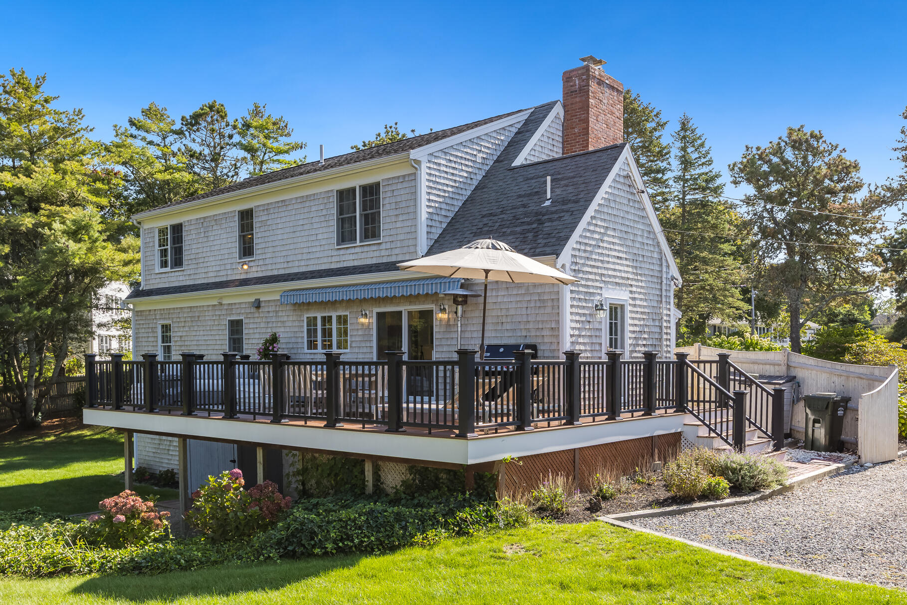 Chatham, Massachusetts 02633, United States, 4 Bedrooms Bedrooms, ,5 BathroomsBathrooms,Residential,Active,209049