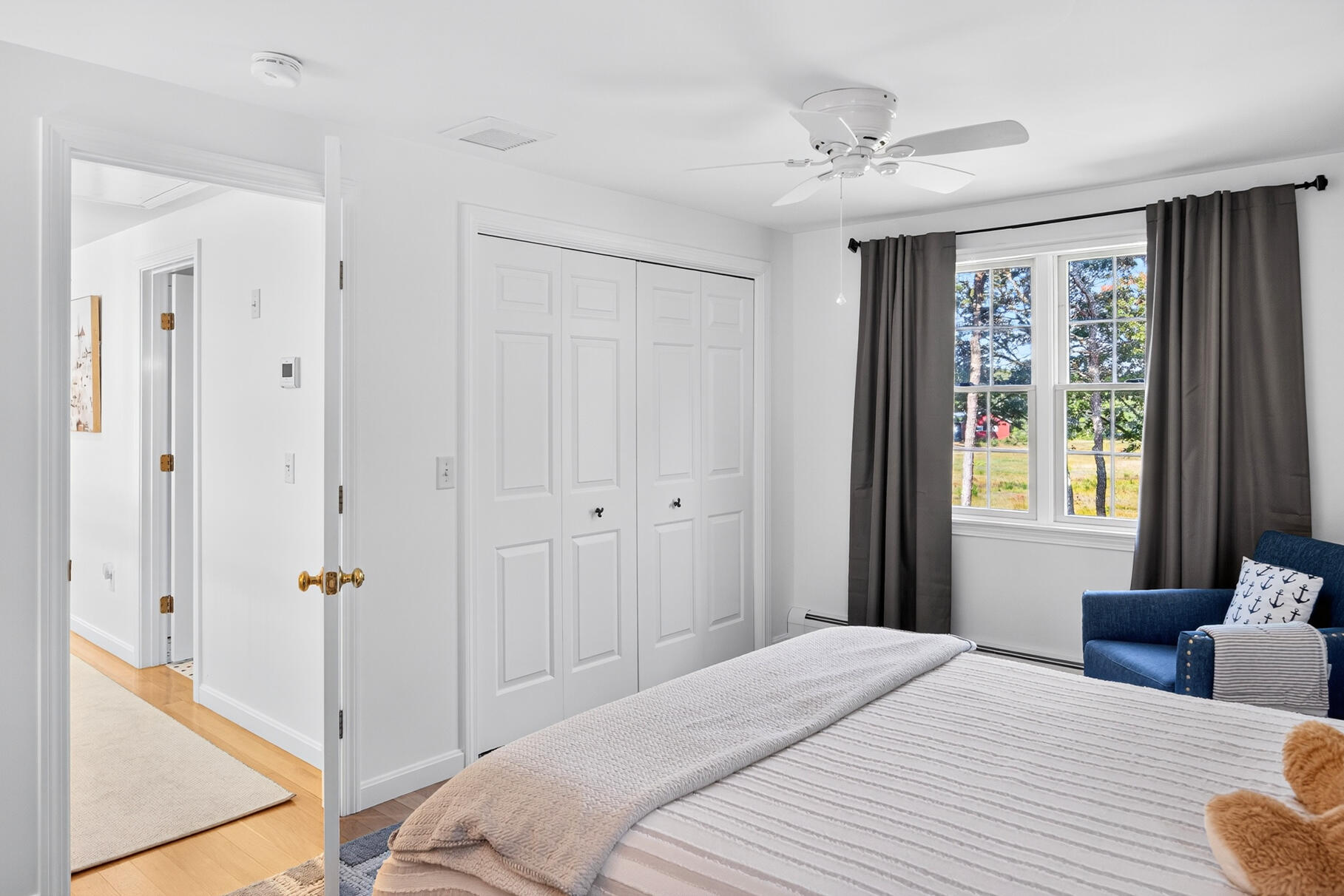 Chatham, Massachusetts 02633, United States, 4 Bedrooms Bedrooms, ,5 BathroomsBathrooms,Residential,Active,209049