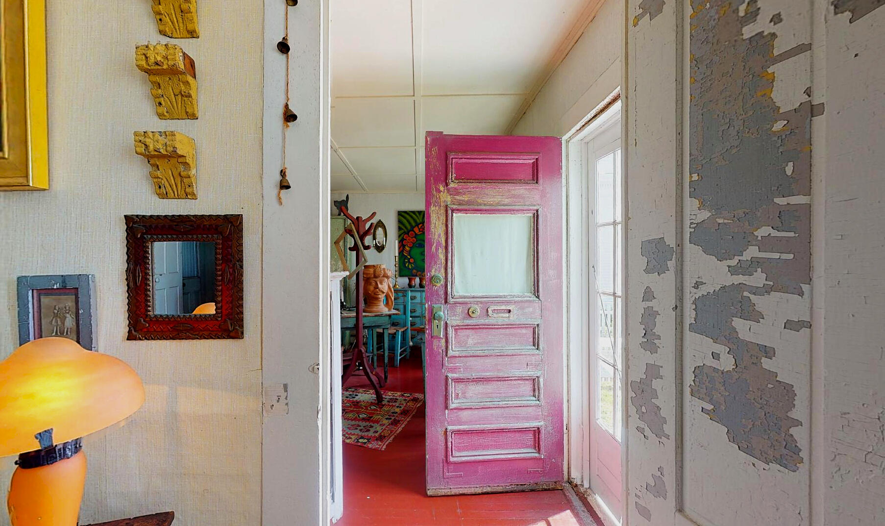 580 Commercial Street