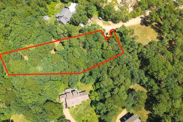 4 WILSONS LN, EDGARTOWN, MA 02539 - Image 21bb7e80df971cc08124eb3bdf981fbb/2550543205