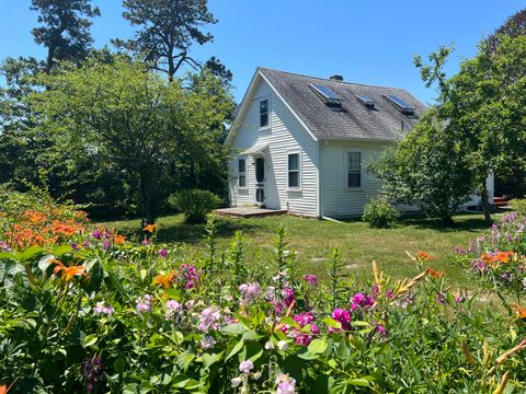 Photo of 268 Barn Hill Road, Chatham, MA 02633 (MLS # 22603601)