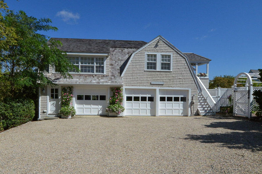 Hyannis Port, Massachusetts 02647, United States, 8 Bedrooms Bedrooms, ,6 BathroomsBathrooms,Residential,Active,232860