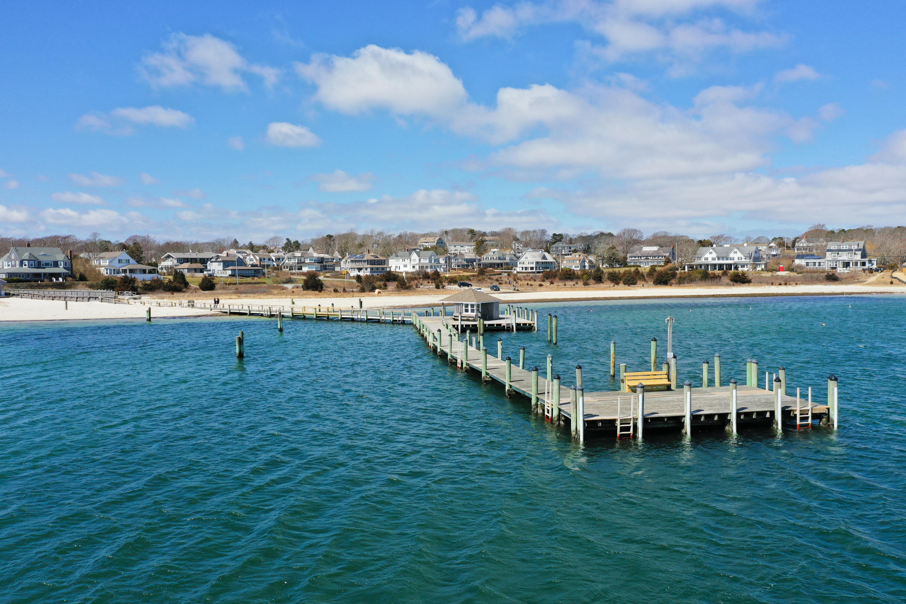 Hyannis Port, Massachusetts 02647, United States, 8 Bedrooms Bedrooms, ,6 BathroomsBathrooms,Residential,Active,232860