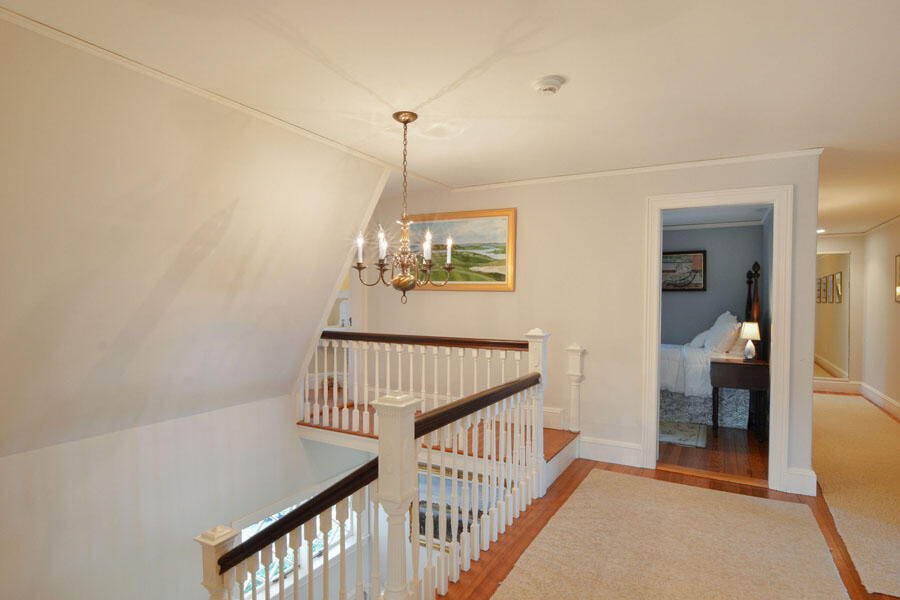 Hyannis Port, Massachusetts 02647, United States, 8 Bedrooms Bedrooms, ,6 BathroomsBathrooms,Residential,Active,232860