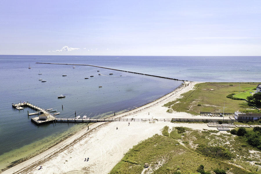 Hyannis Port, Massachusetts 02647, United States, 8 Bedrooms Bedrooms, ,6 BathroomsBathrooms,Residential,Active,232860