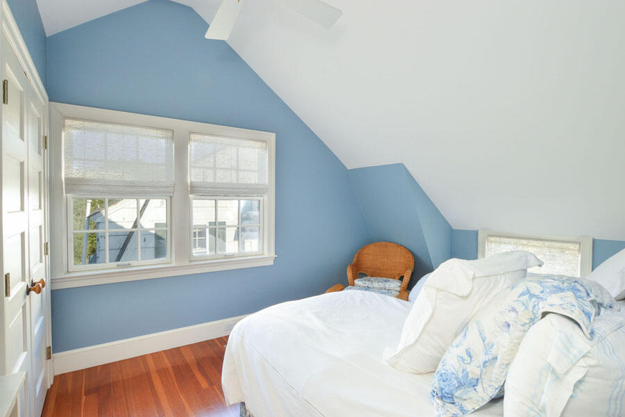 Hyannis Port, Massachusetts 02647, United States, 8 Bedrooms Bedrooms, ,6 BathroomsBathrooms,Residential,Active,232860