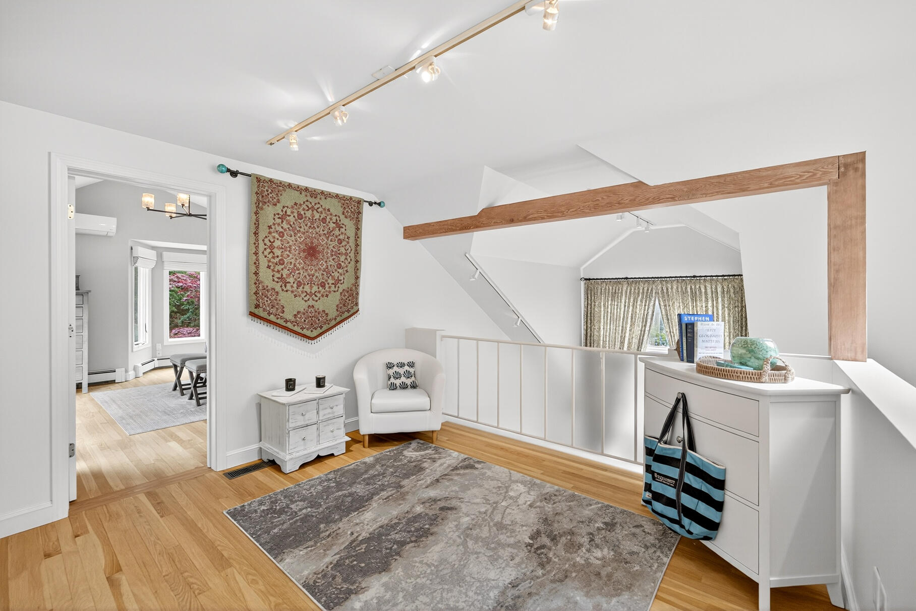 Orleans, Massachusetts 02653, United States, 4 Bedrooms Bedrooms, ,3 BathroomsBathrooms,Residential,Active,172362