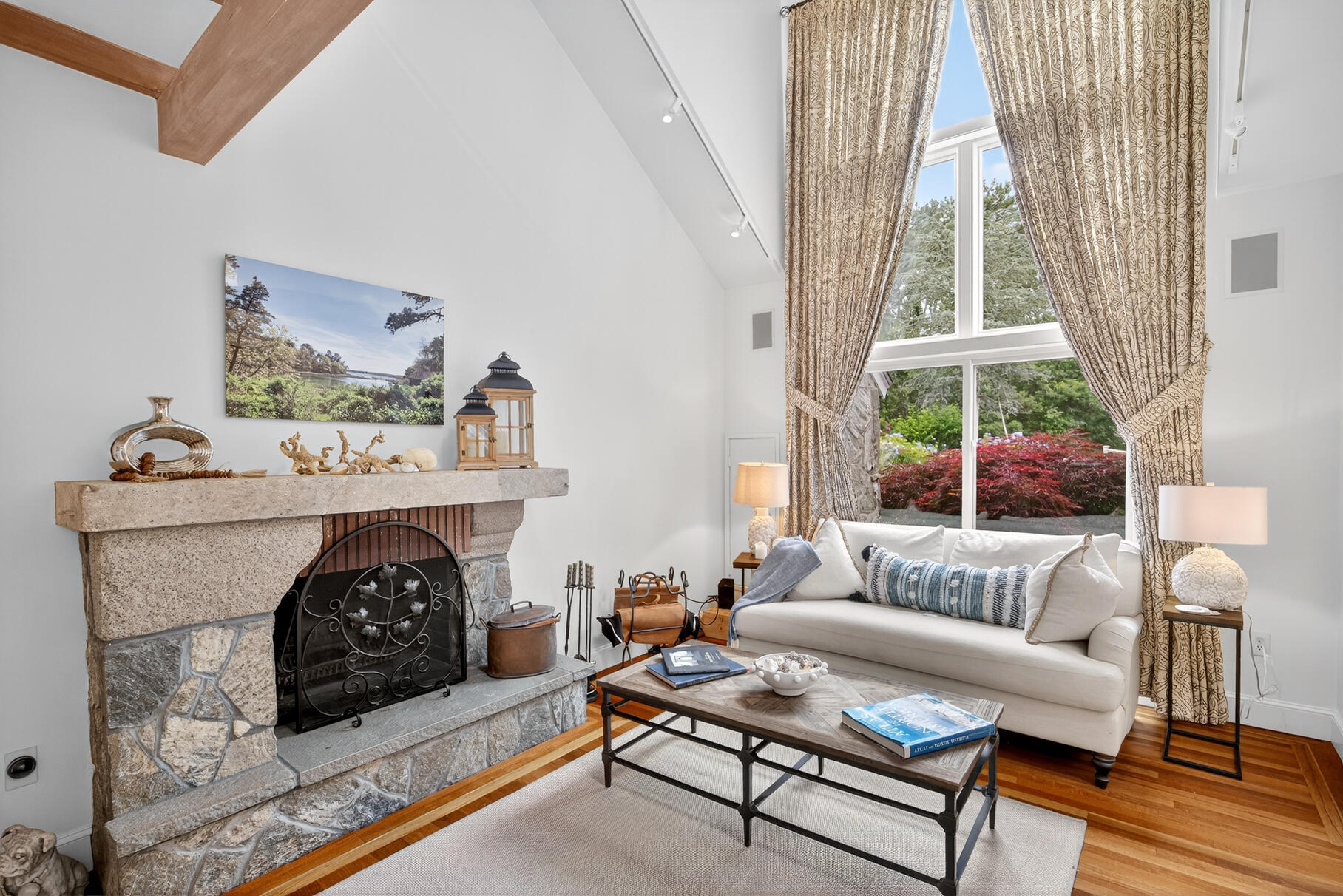 Orleans, Massachusetts 02653, United States, 4 Bedrooms Bedrooms, ,3 BathroomsBathrooms,Residential,Active,172362