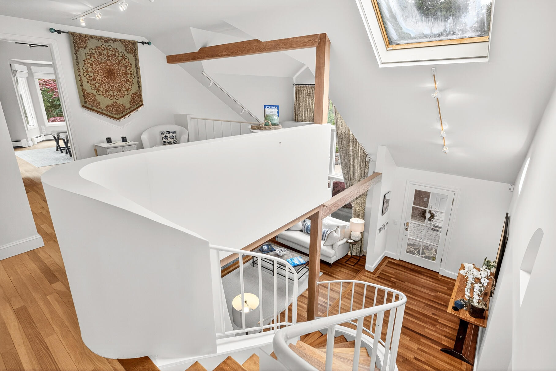 Orleans, Massachusetts 02653, United States, 4 Bedrooms Bedrooms, ,3 BathroomsBathrooms,Residential,Active,172362