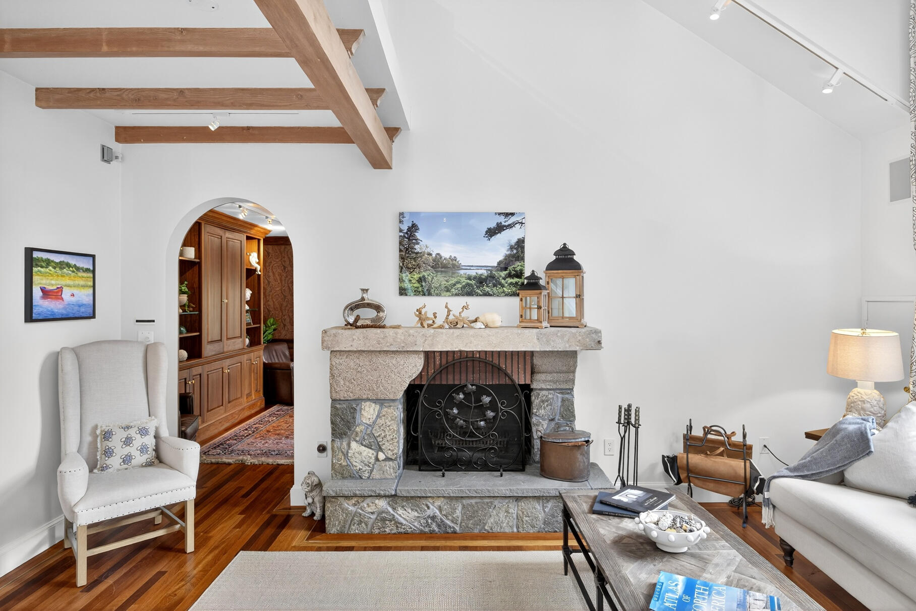 Orleans, Massachusetts 02653, United States, 4 Bedrooms Bedrooms, ,3 BathroomsBathrooms,Residential,Active,172362