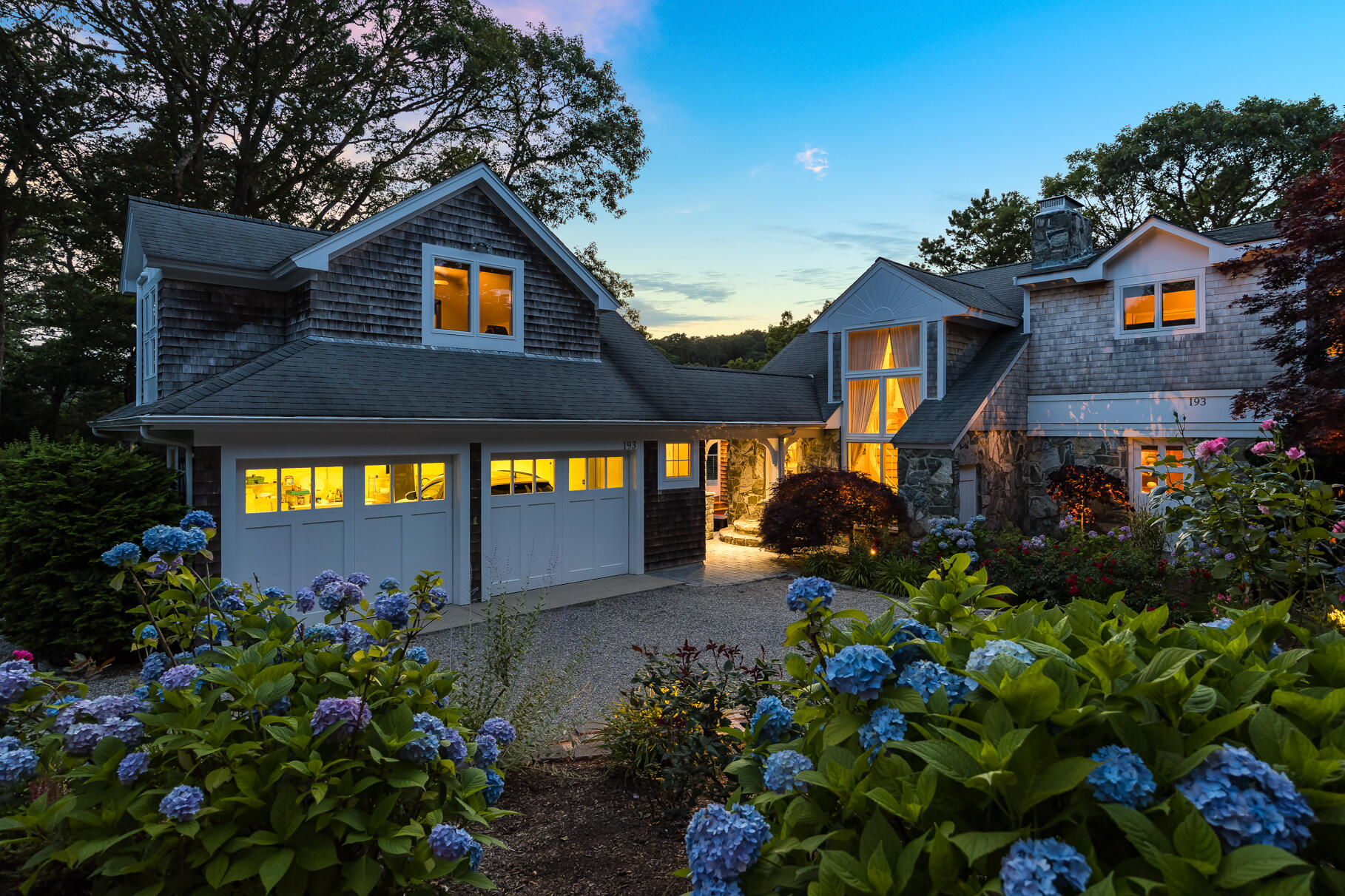 Orleans, Massachusetts 02653, United States, 4 Bedrooms Bedrooms, ,3 BathroomsBathrooms,Residential,Active,172362