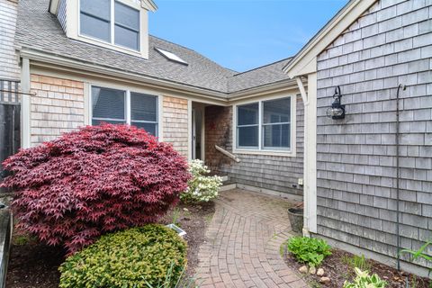 Townhouse in Yarmouth Port MA 20 Boxwood Cir Village.jpg