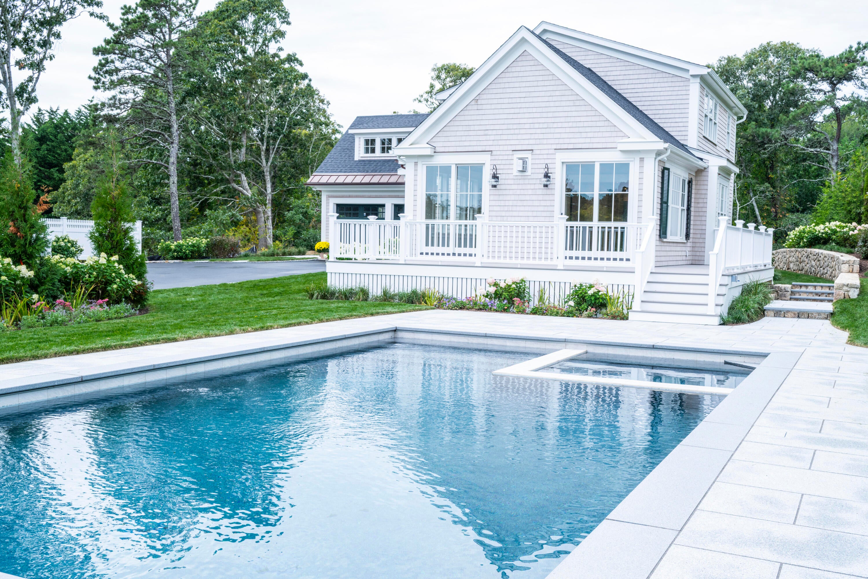 35 Crows Pond Road
