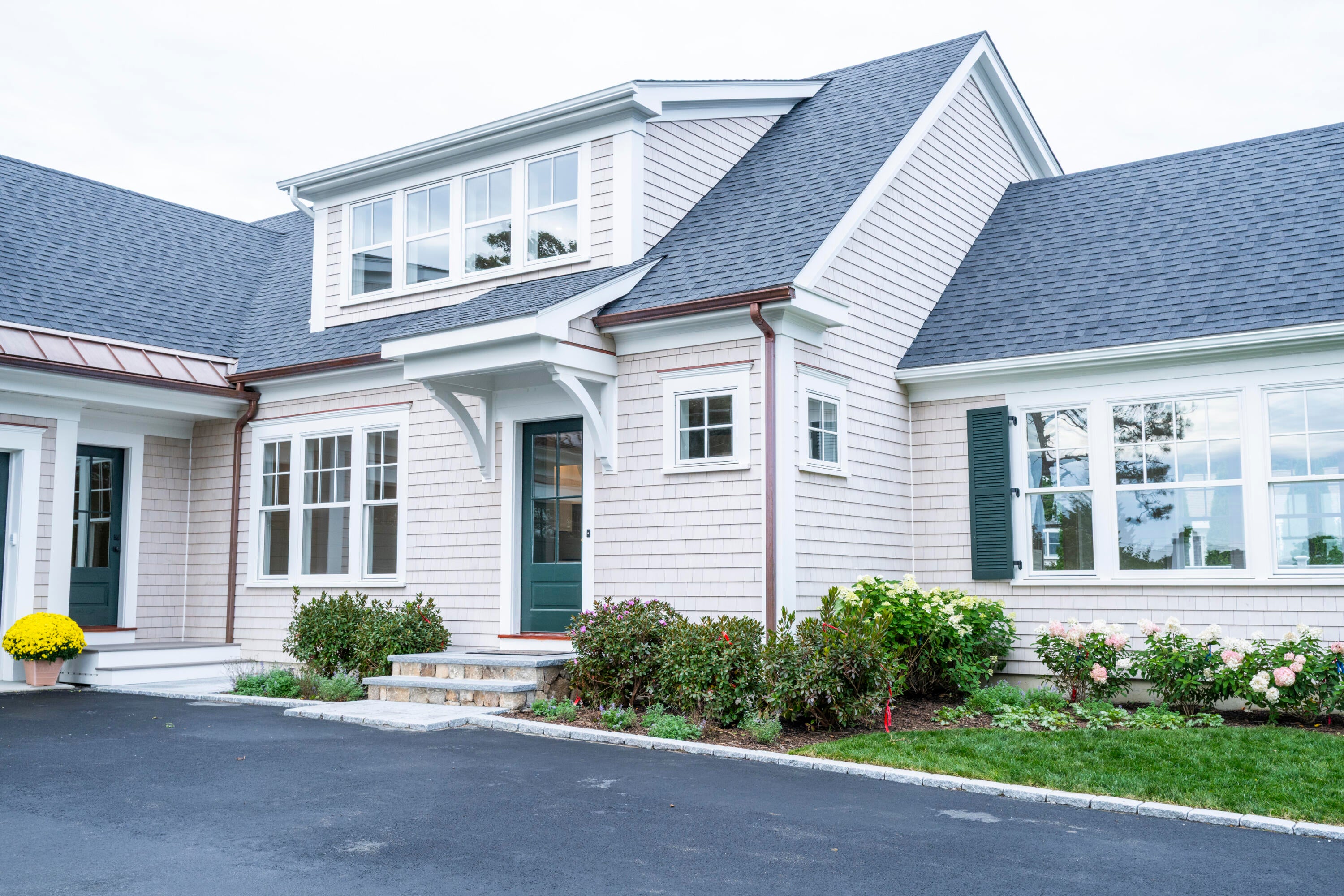 35 Crows Pond Road