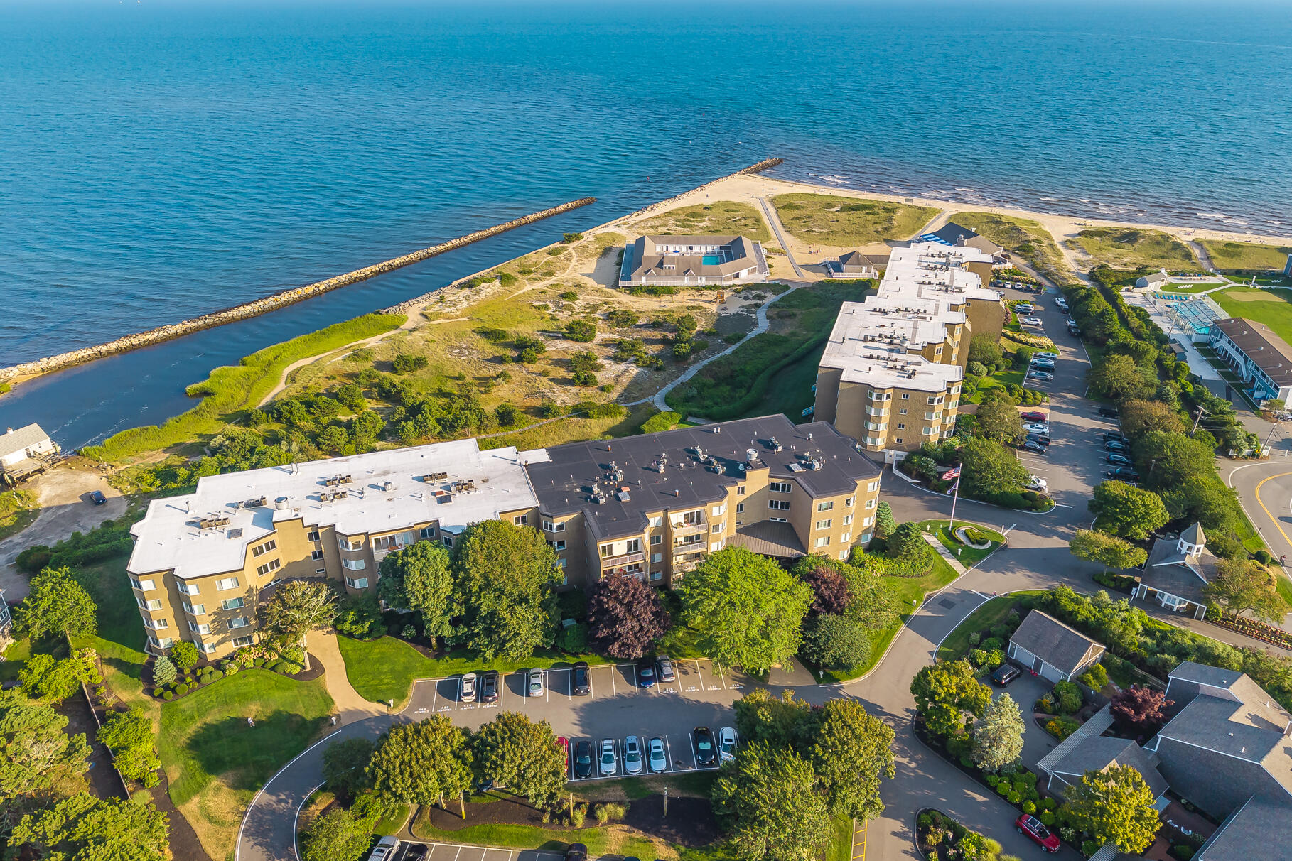 West Harwich, Massachusetts 02671, United States, 2 Bedrooms Bedrooms, ,2 BathroomsBathrooms,Residential,Active,191874