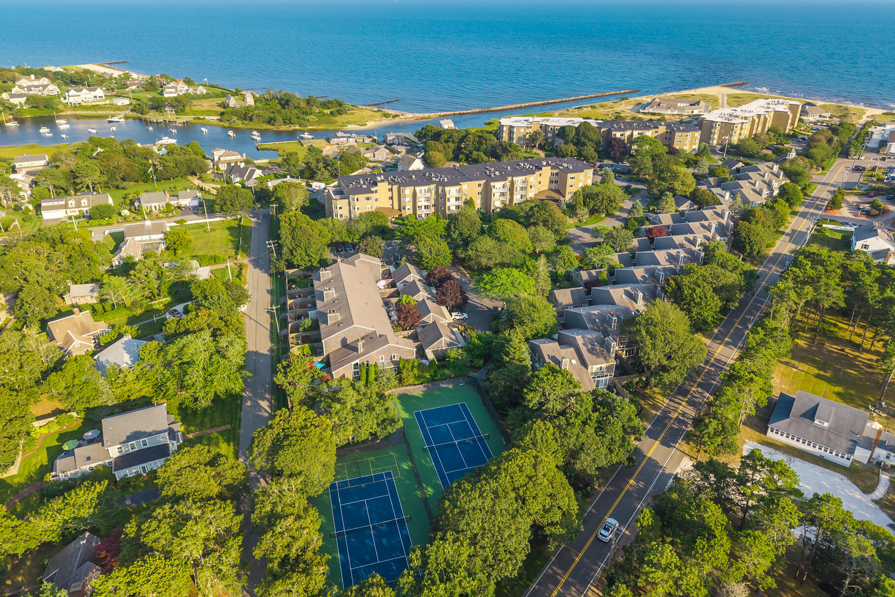 West Harwich, Massachusetts 02671, United States, 2 Bedrooms Bedrooms, ,2 BathroomsBathrooms,Residential,Active,191874