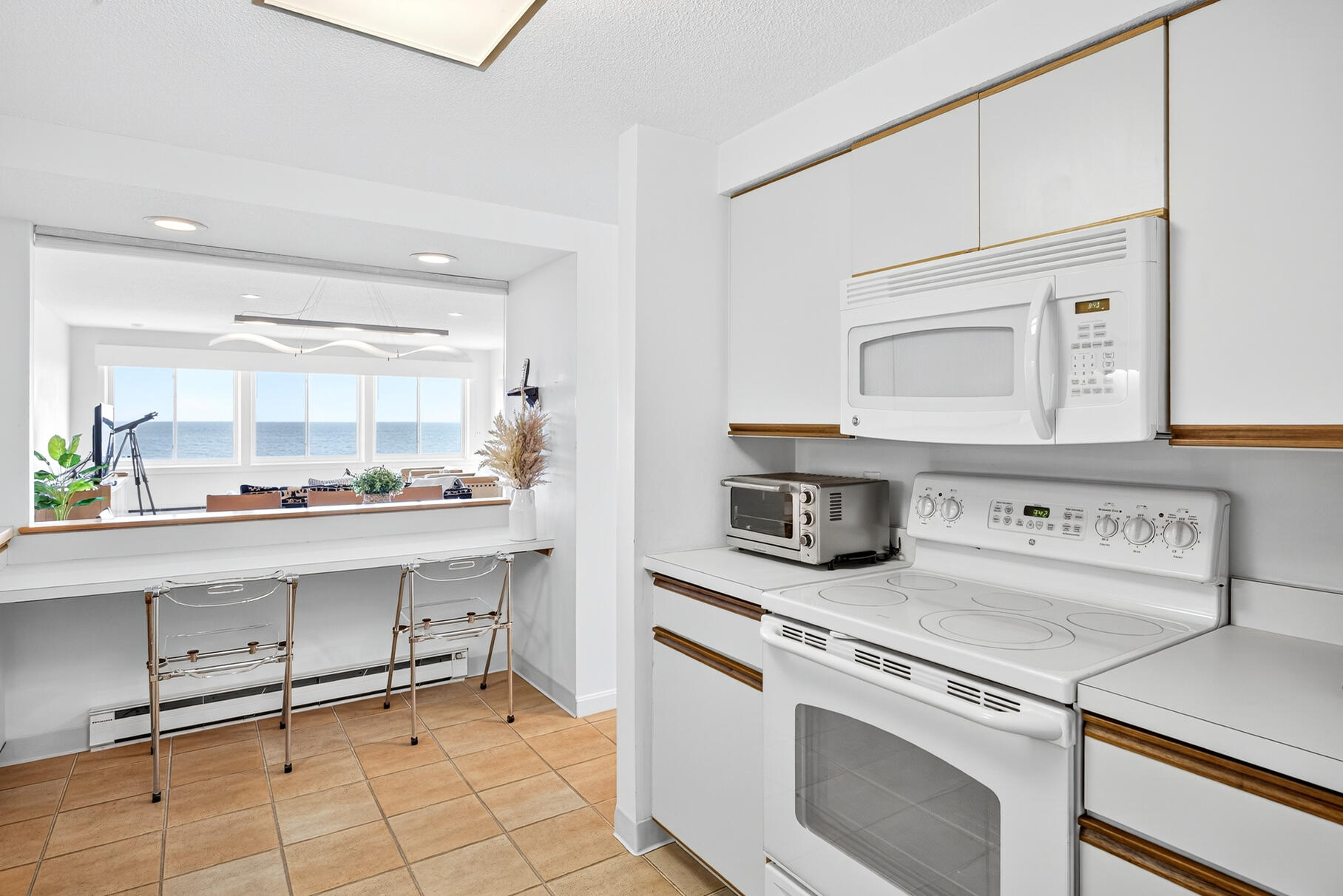 West Harwich, Massachusetts 02671, United States, 2 Bedrooms Bedrooms, ,2 BathroomsBathrooms,Residential,Active,191874