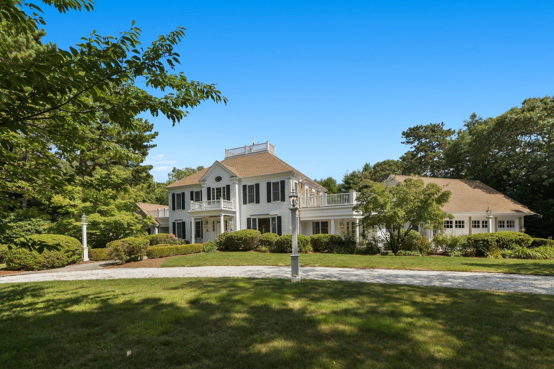 Marstons Mills, Massachusetts 02648, United States, 4 Bedrooms Bedrooms, ,5 BathroomsBathrooms,Residential,Active,195353