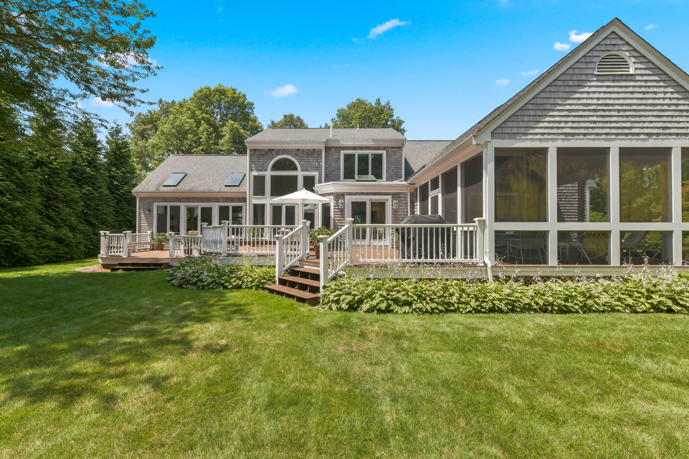 Marstons Mills, Massachusetts 02648, United States, 4 Bedrooms Bedrooms, ,3 BathroomsBathrooms,Residential,Pending,179782