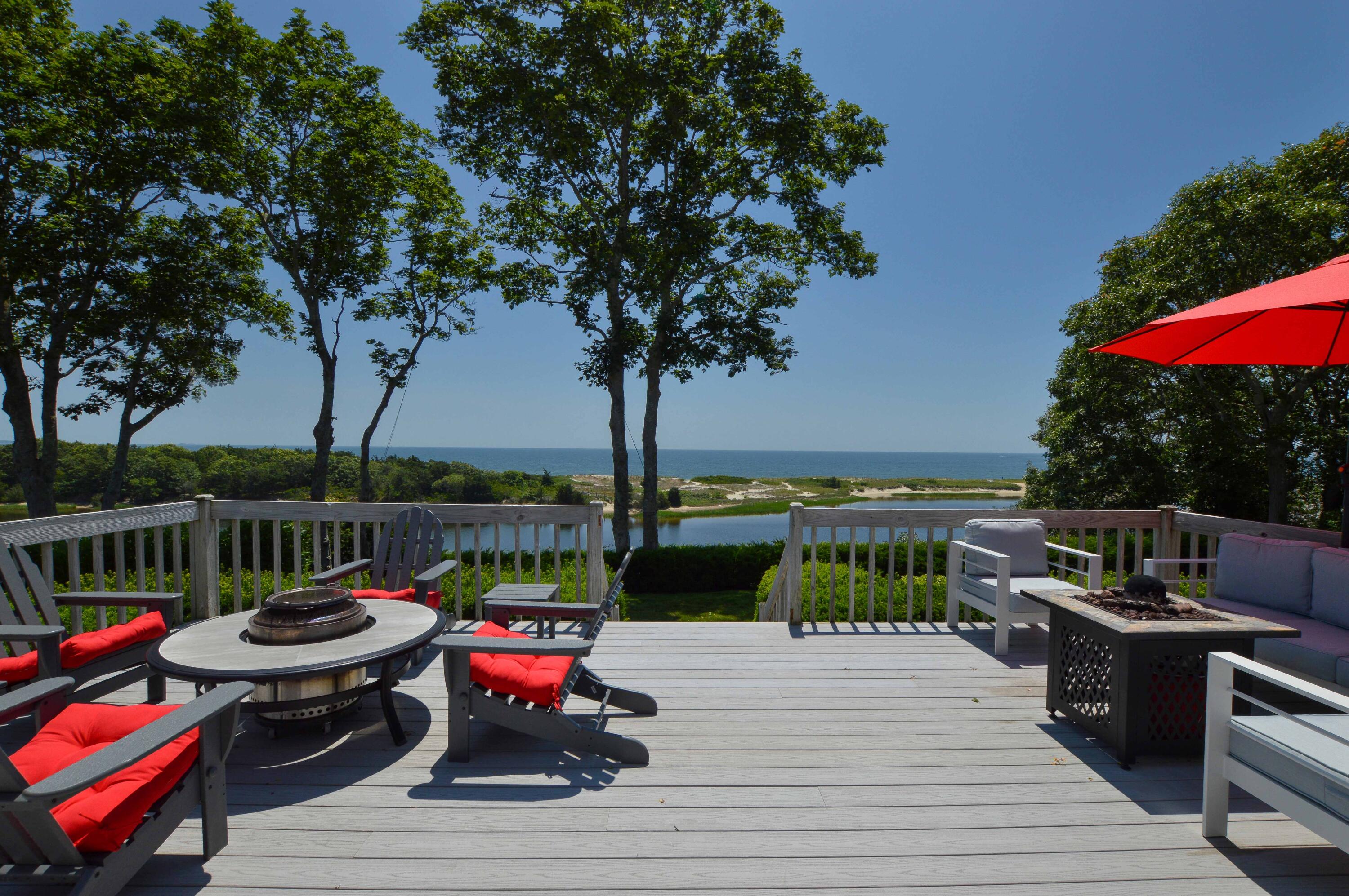 Centerville, Massachusetts 02632, United States, 7 Bedrooms Bedrooms, ,7 BathroomsBathrooms,Residential,Pending,15552