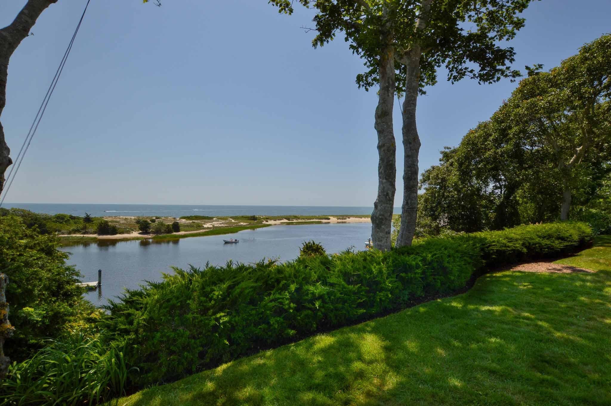 Centerville, Massachusetts 02632, United States, 7 Bedrooms Bedrooms, ,7 BathroomsBathrooms,Residential,Pending,15552