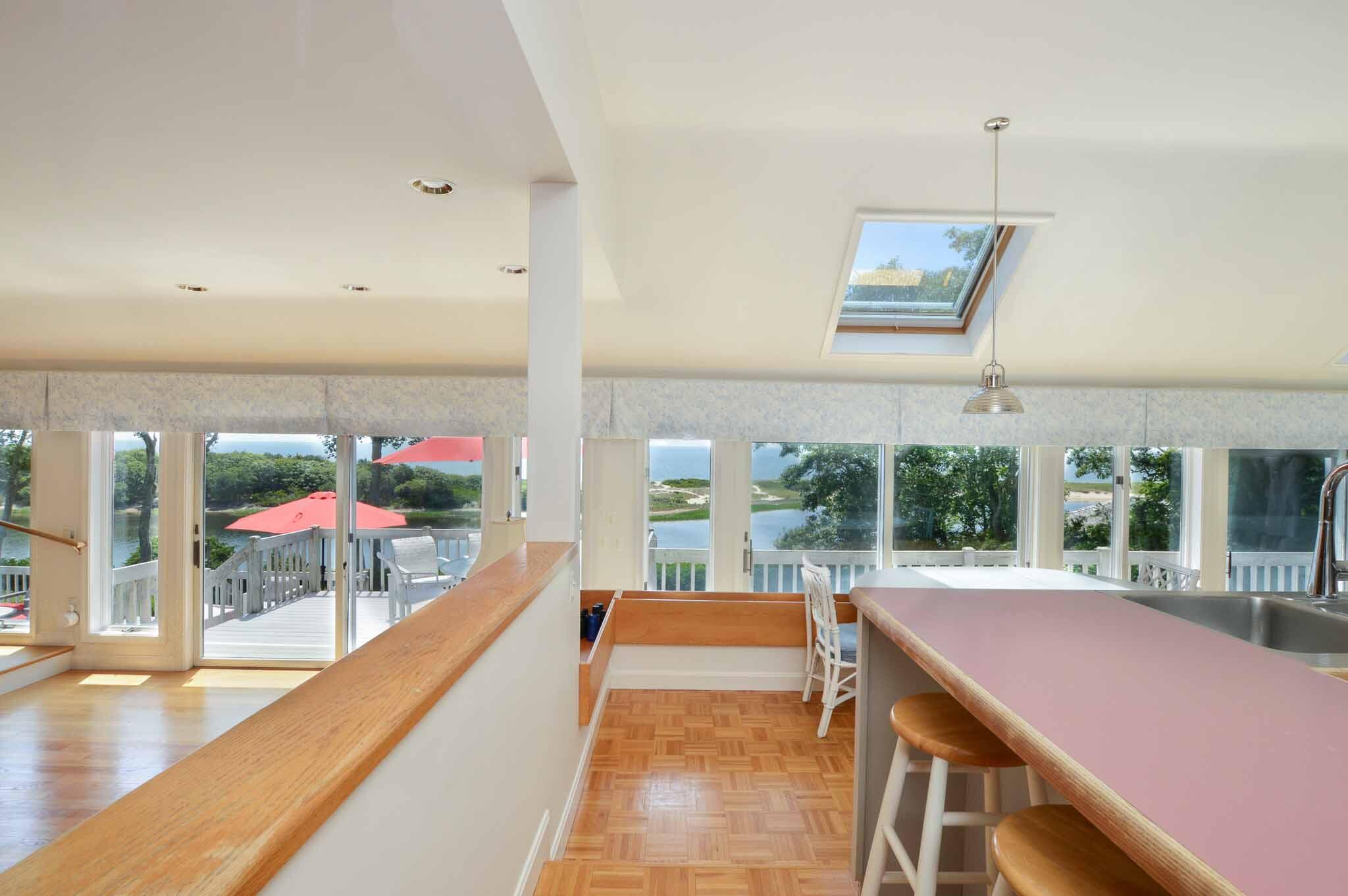 Centerville, Massachusetts 02632, United States, 7 Bedrooms Bedrooms, ,7 BathroomsBathrooms,Residential,Pending,15552