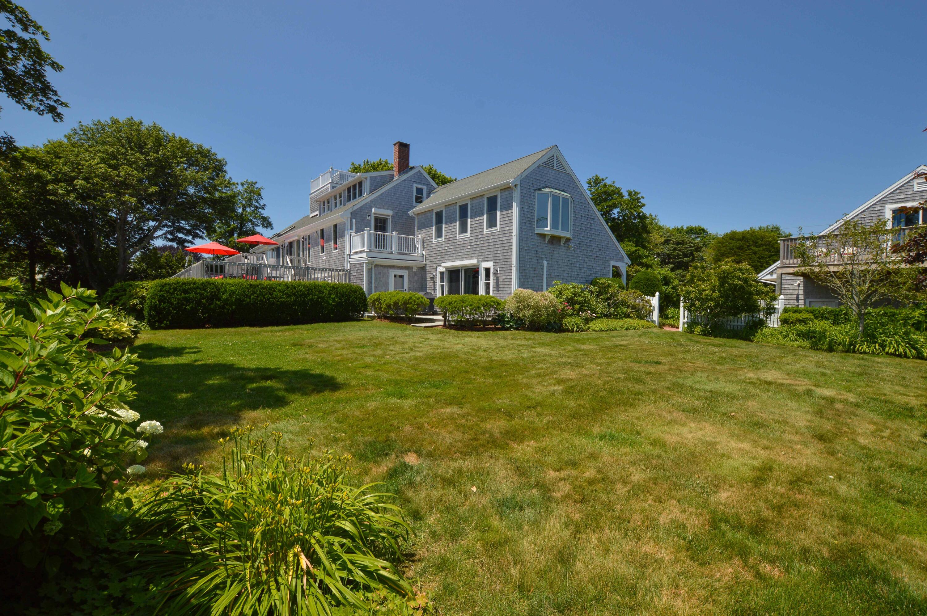 Centerville, Massachusetts 02632, United States, 7 Bedrooms Bedrooms, ,7 BathroomsBathrooms,Residential,Pending,15552