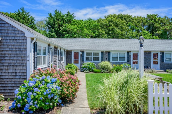 194 CAPTAIN CHASE RD APT 3, DENNIS PORT, MA 02639 - Image 295fba0ff3517a81a2ea778fb34f0bf6/3972073749