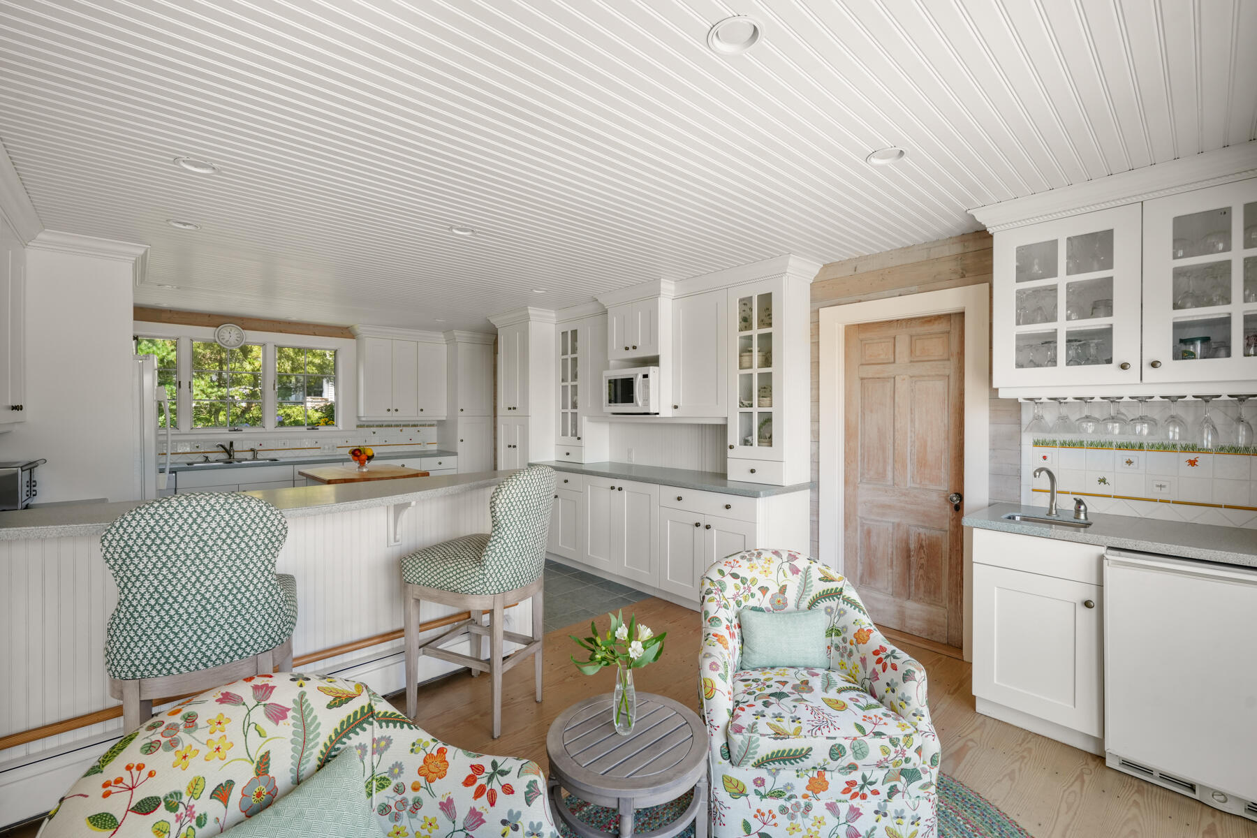 Osterville, Massachusetts 02655, United States, 6 Bedrooms Bedrooms, ,5 BathroomsBathrooms,Residential,Active,198282