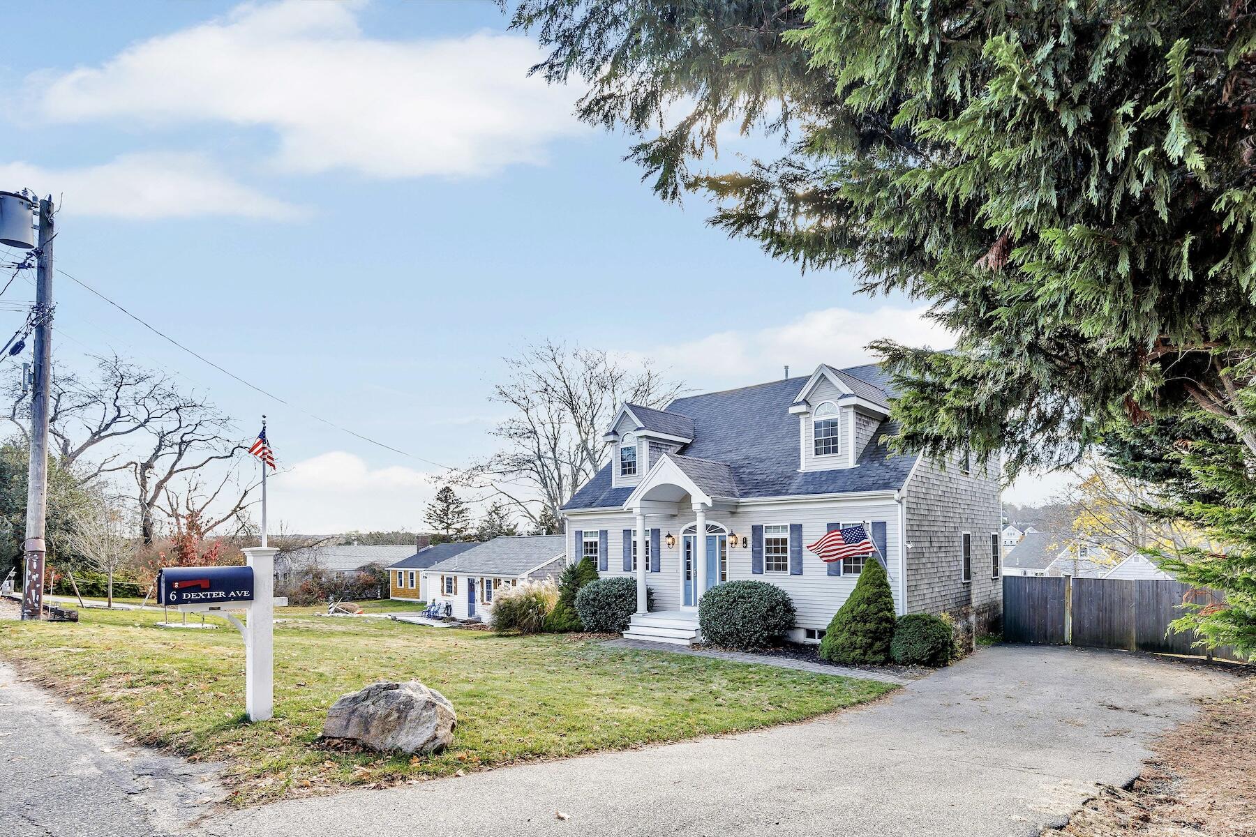 Sandwich, Massachusetts 02563, United States, 3 Bedrooms Bedrooms, ,3 BathroomsBathrooms,Residential,Active,249164