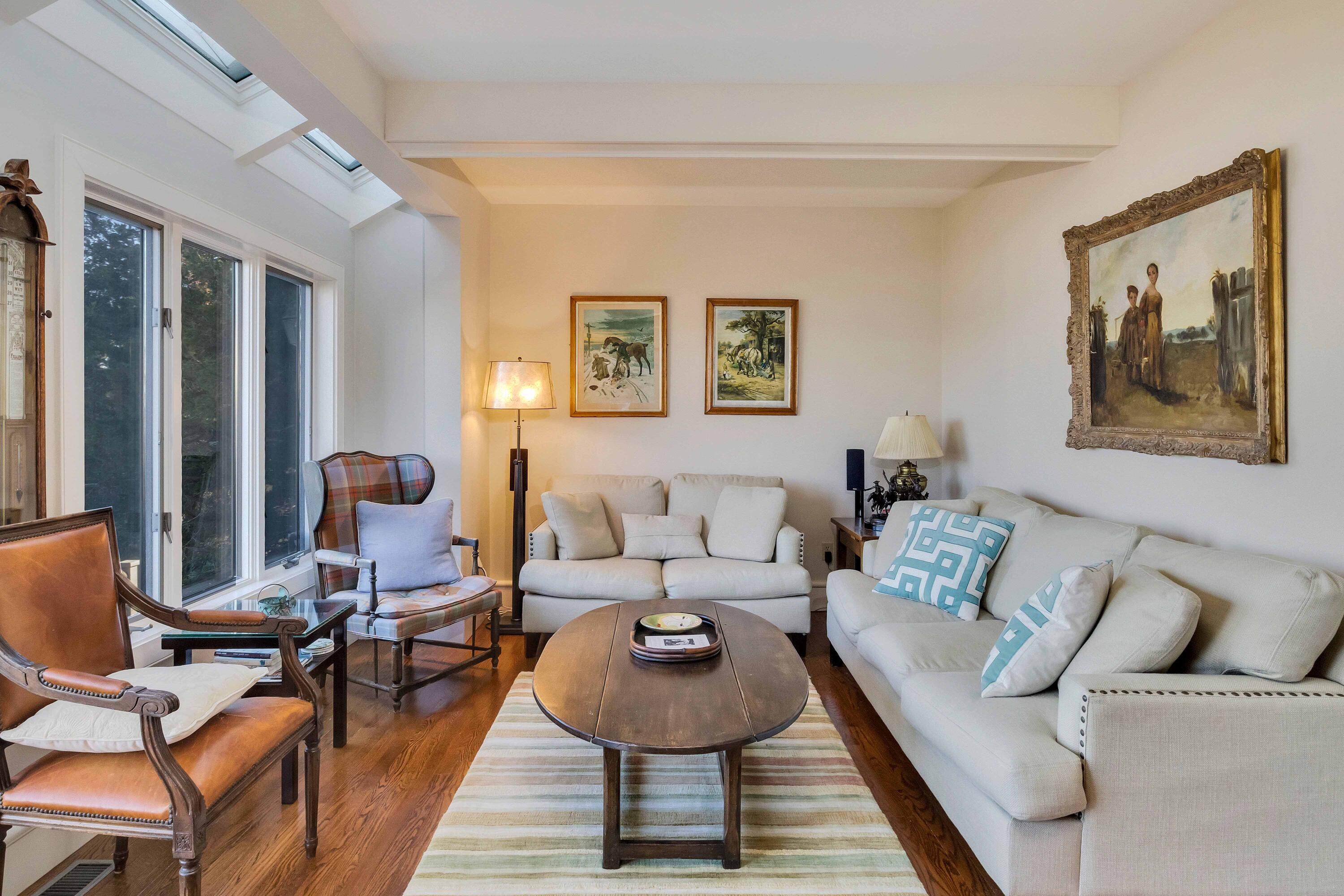 Mashpee, Massachusetts 02649, United States, 5 Bedrooms Bedrooms, ,5 BathroomsBathrooms,Residential,Active,115274