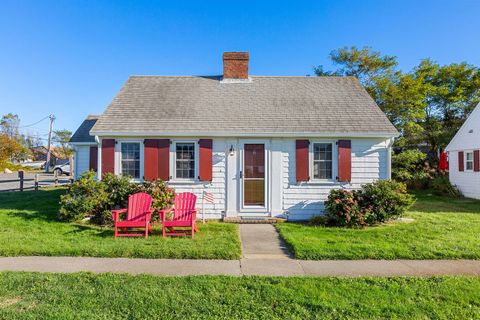 Photo of 670 Shore Road #6, Truro, MA 02666 (MLS # 22601909)