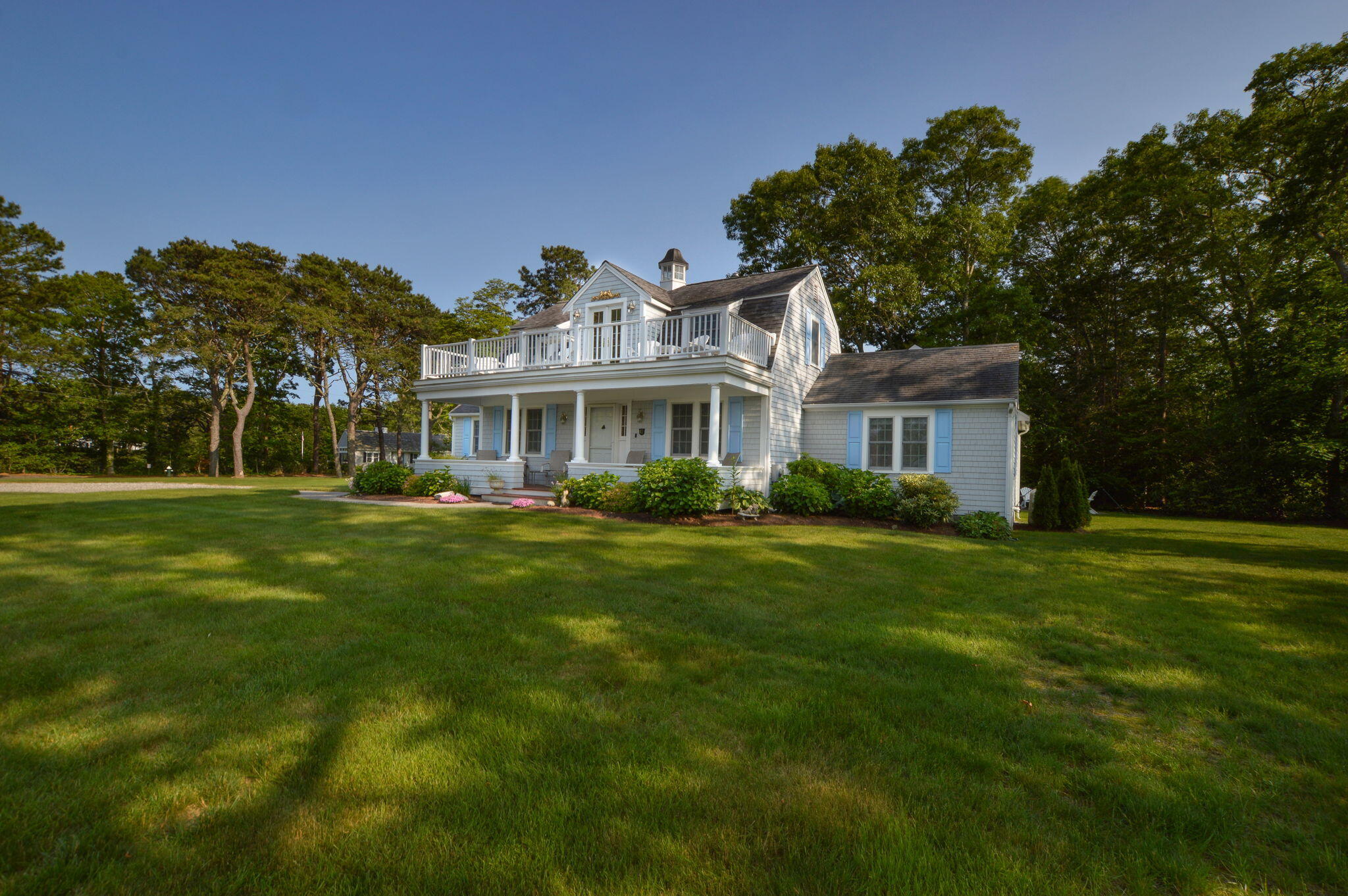 Osterville, Massachusetts 02655, United States, 3 Bedrooms Bedrooms, ,3 BathroomsBathrooms,Residential,Pending,153188