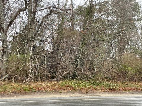 Photo of 230 Attucks Lane, Barnstable, MA 02630 (MLS # 22501724)