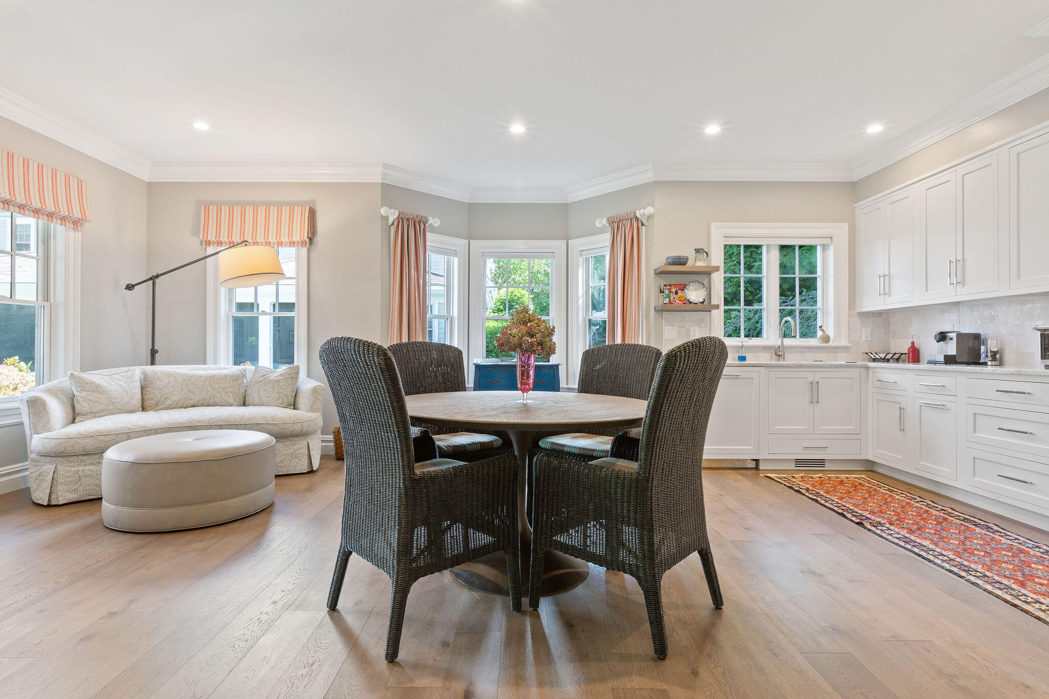 Osterville, Massachusetts 02655, United States, 7 Bedrooms Bedrooms, ,10 BathroomsBathrooms,Residential,Active,142834