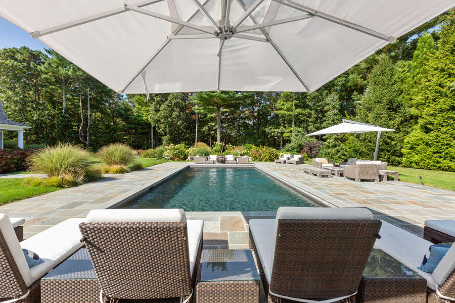 Osterville, Massachusetts 02655, United States, 7 Bedrooms Bedrooms, ,10 BathroomsBathrooms,Residential,Active,142834