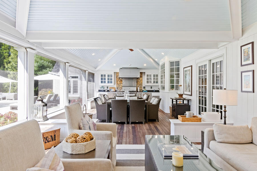 Osterville, Massachusetts 02655, United States, 7 Bedrooms Bedrooms, ,10 BathroomsBathrooms,Residential,Active,142834