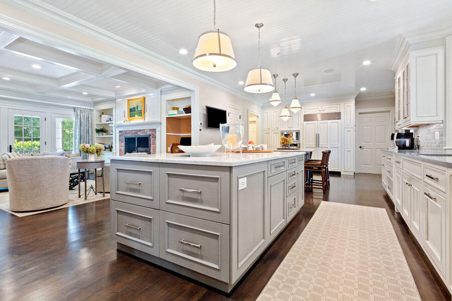 Osterville, Massachusetts 02655, United States, 7 Bedrooms Bedrooms, ,10 BathroomsBathrooms,Residential,Active,142834