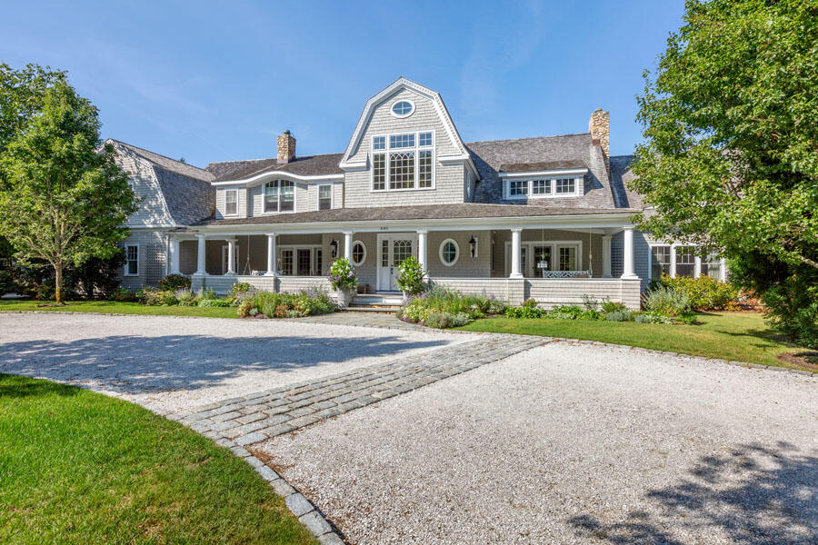 Osterville, Massachusetts 02655, United States, 7 Bedrooms Bedrooms, ,10 BathroomsBathrooms,Residential,Active,142834