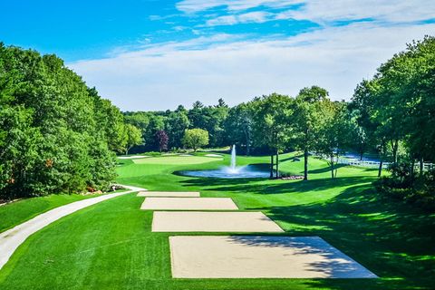 Single Family Residence in East Falmouth MA 47 Cape Club Road 33.jpg