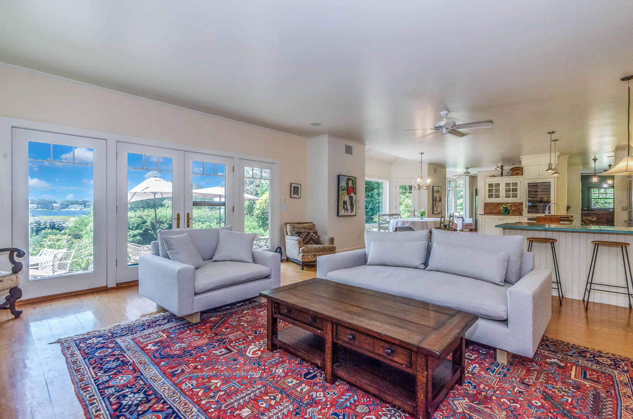 Marion, Massachusetts 02738, United States, 5 Bedrooms Bedrooms, ,4 BathroomsBathrooms,Residential,Active,201638