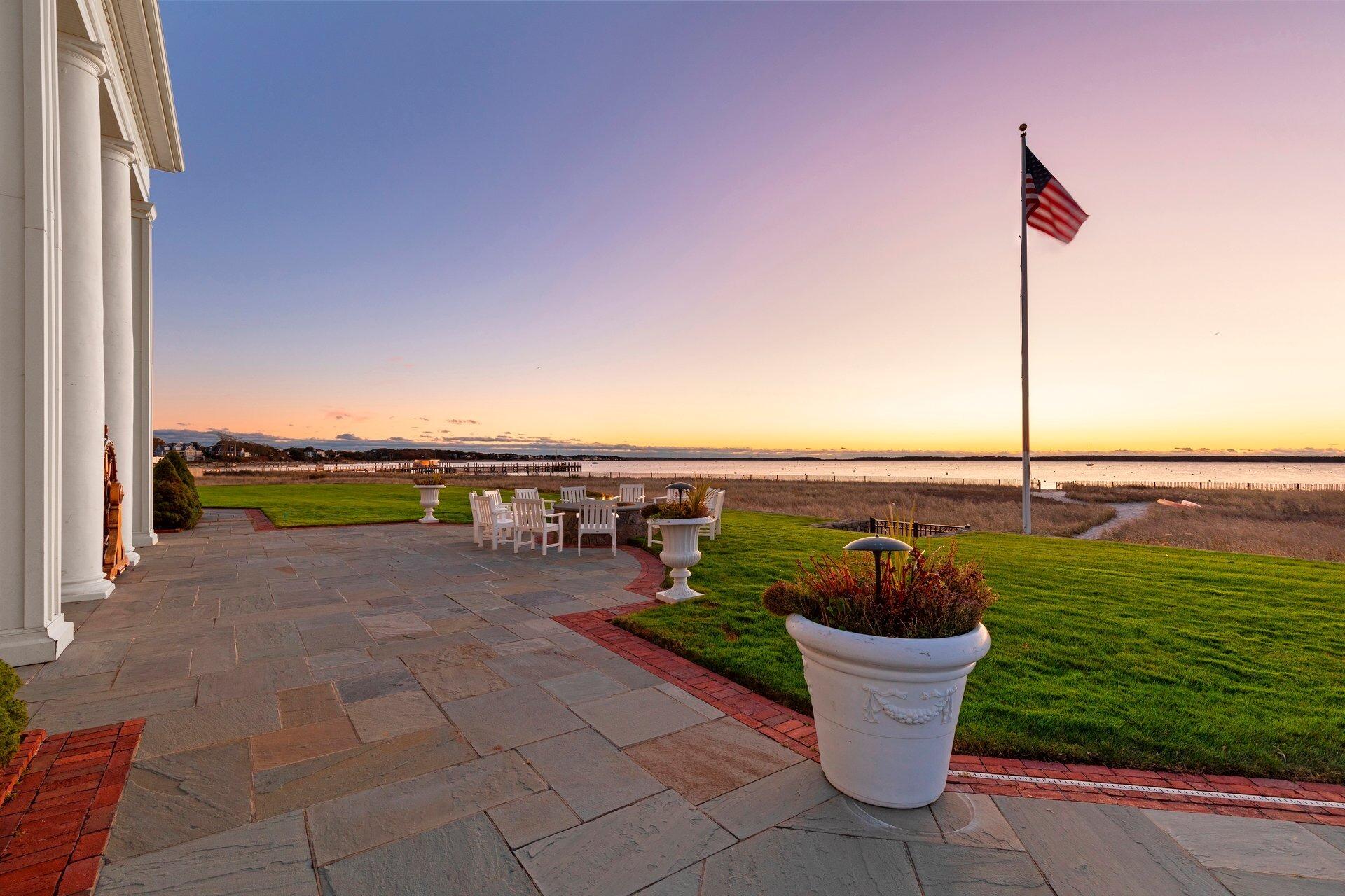 Hyannis Port, Massachusetts 02647, United States, 13 Bedrooms Bedrooms, ,13 BathroomsBathrooms,Residential,Active,247989