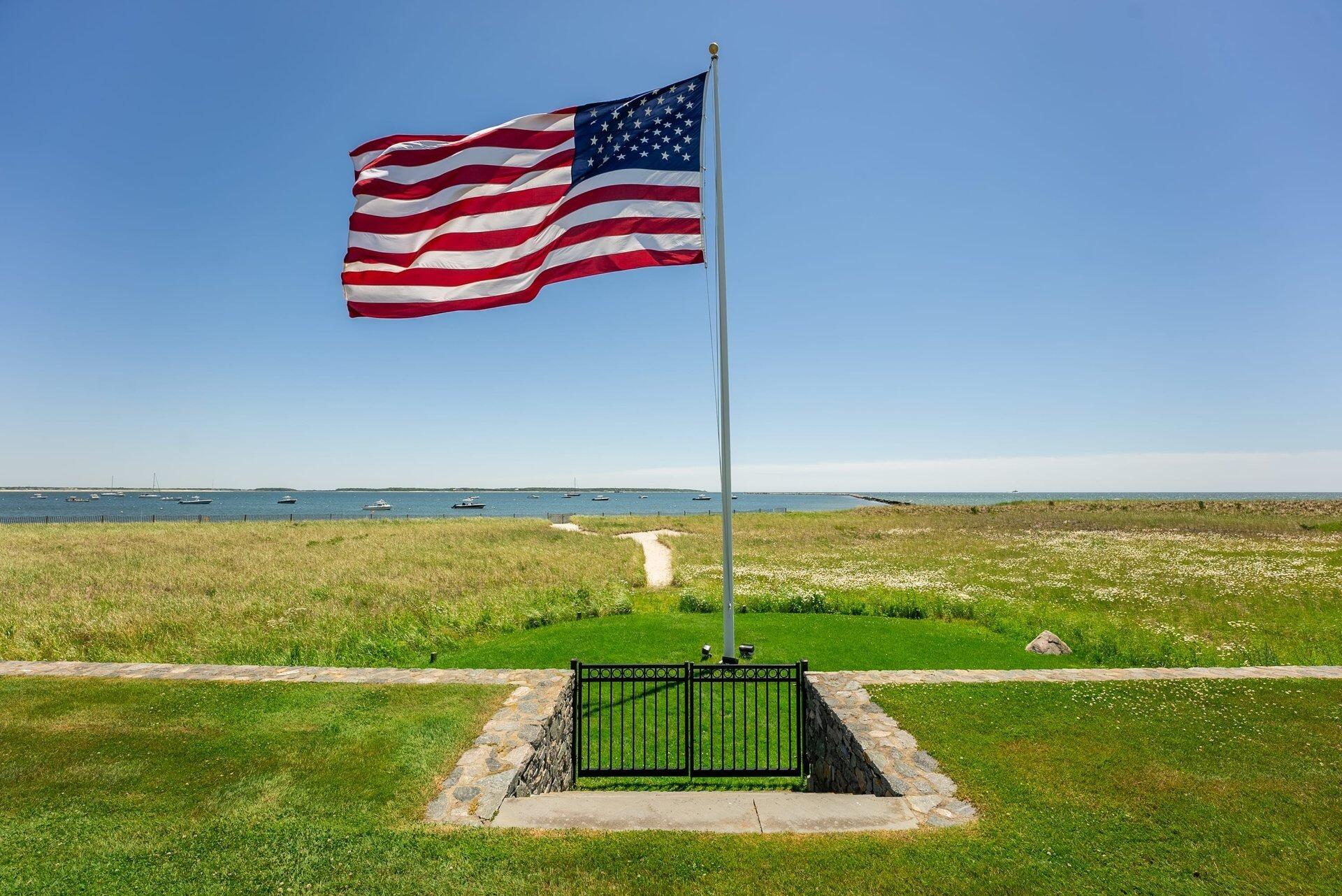 Hyannis Port, Massachusetts 02647, United States, 13 Bedrooms Bedrooms, ,13 BathroomsBathrooms,Residential,Active,247989