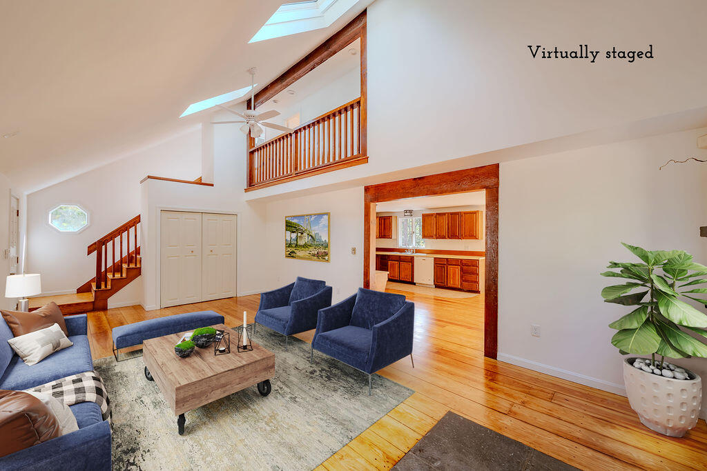 Wellfleet, Massachusetts 02667, United States, 3 Bedrooms Bedrooms, ,2 BathroomsBathrooms,Residential,Active,225945