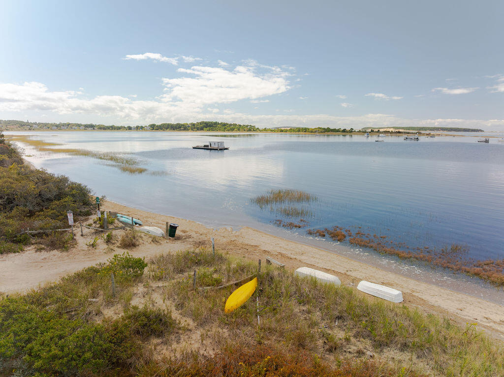Wellfleet, Massachusetts 02667, United States, 3 Bedrooms Bedrooms, ,2 BathroomsBathrooms,Residential,Active,225945