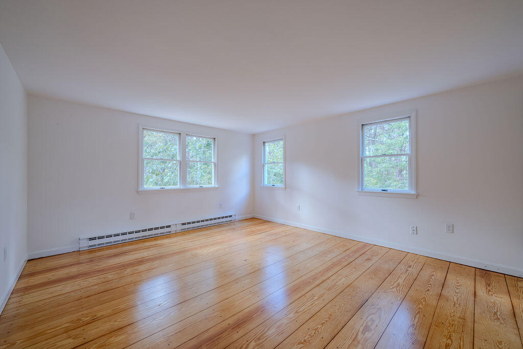 Wellfleet, Massachusetts 02667, United States, 3 Bedrooms Bedrooms, ,2 BathroomsBathrooms,Residential,Active,225945