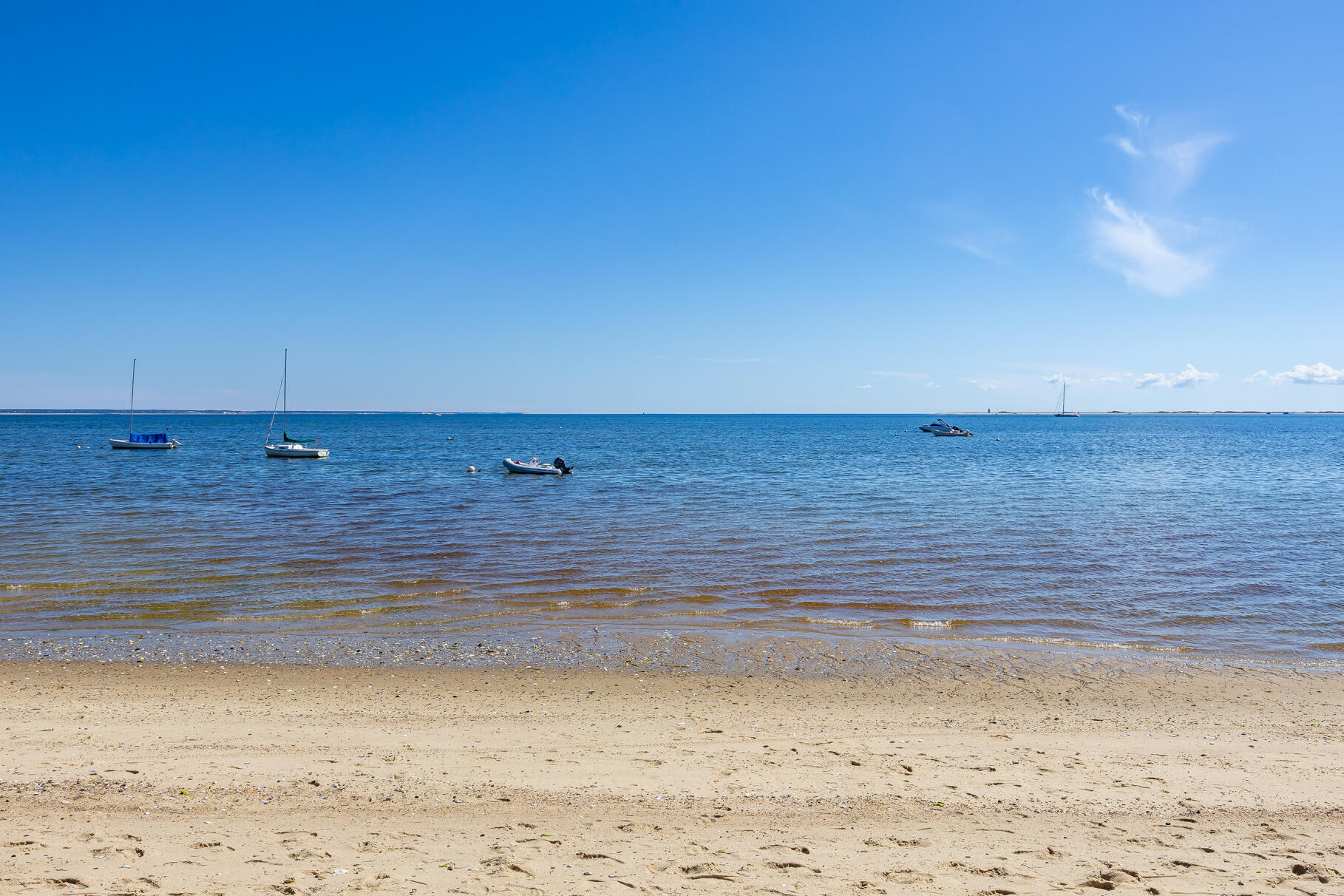 Provincetown, Massachusetts 02657, United States, 4 Bedrooms Bedrooms, ,5 BathroomsBathrooms,Residential,Active,220298