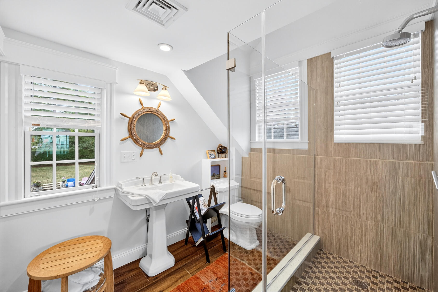 Provincetown, Massachusetts 02657, United States, 4 Bedrooms Bedrooms, ,5 BathroomsBathrooms,Residential,Active,220298